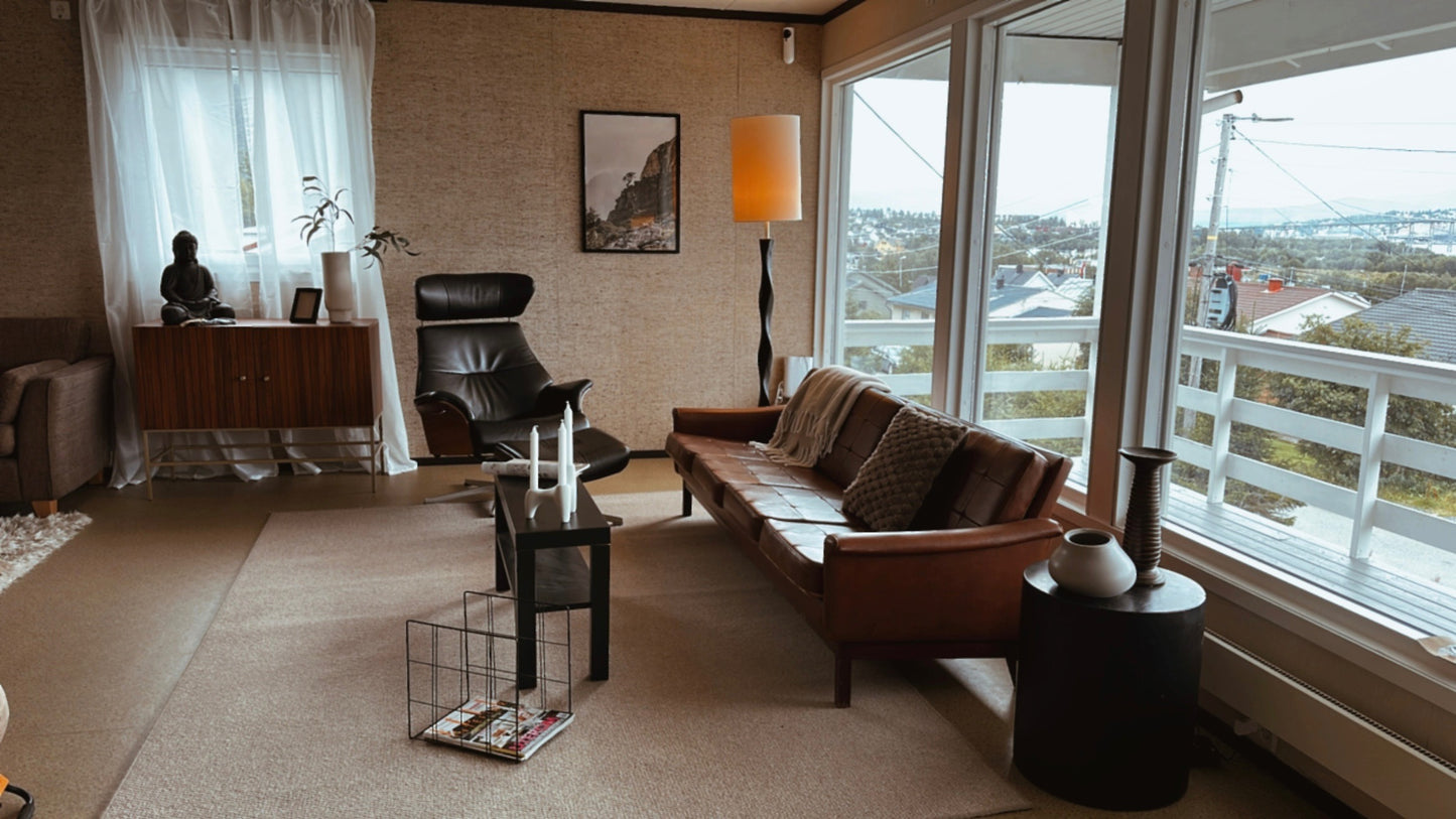 Modern 3-BR House | Japandi Style | Spacious Living Room & Open Kitchen | Mountain Views & Quiet Location