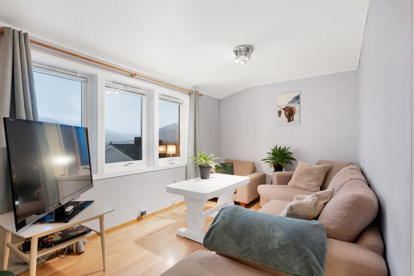 Top Floor, 1-Bedroom Apartment, With Living Room Fjord View – Central Position & Quiet Comfort