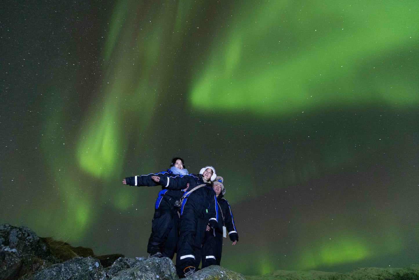 Northern Lights Chase - Up to 15 Guests | Local Guide | Real Arctic Experience